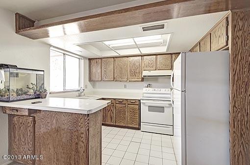4212 East Hearn Road Phoenix, AZ 85032 - Photo 6 of 15 4212 Hearn_3944kitch