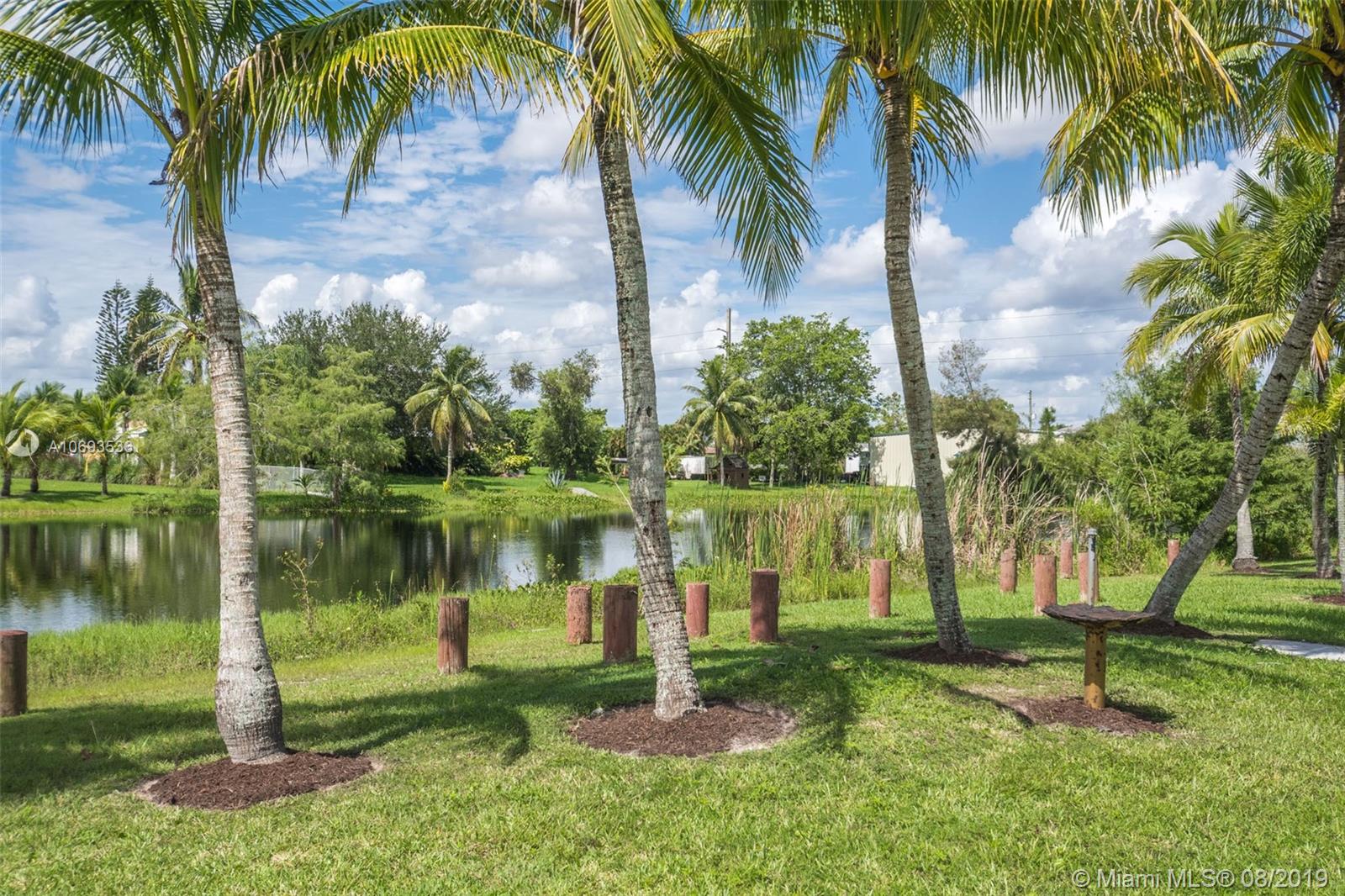 18900 Southwest 61st Manor Southwest Ranches, FL 33332 - Photo 25 of 46 Gallery Image 25