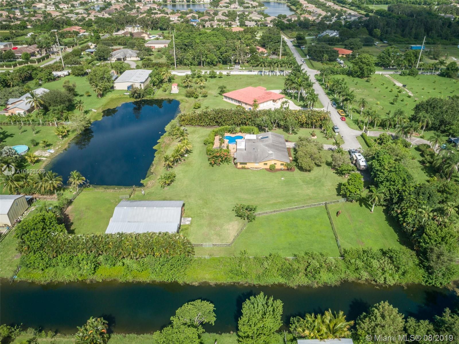 18900 Southwest 61st Manor Southwest Ranches, FL 33332 - Photo 44 of 46 Gallery Image 44