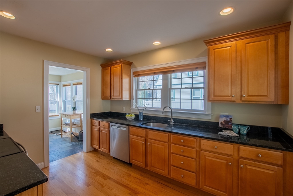 8 Harrison Street Maynard, MA 01754 - Photo 16 of 39