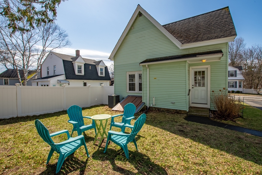 8 Harrison Street Maynard, MA 01754 - Photo 9 of 39