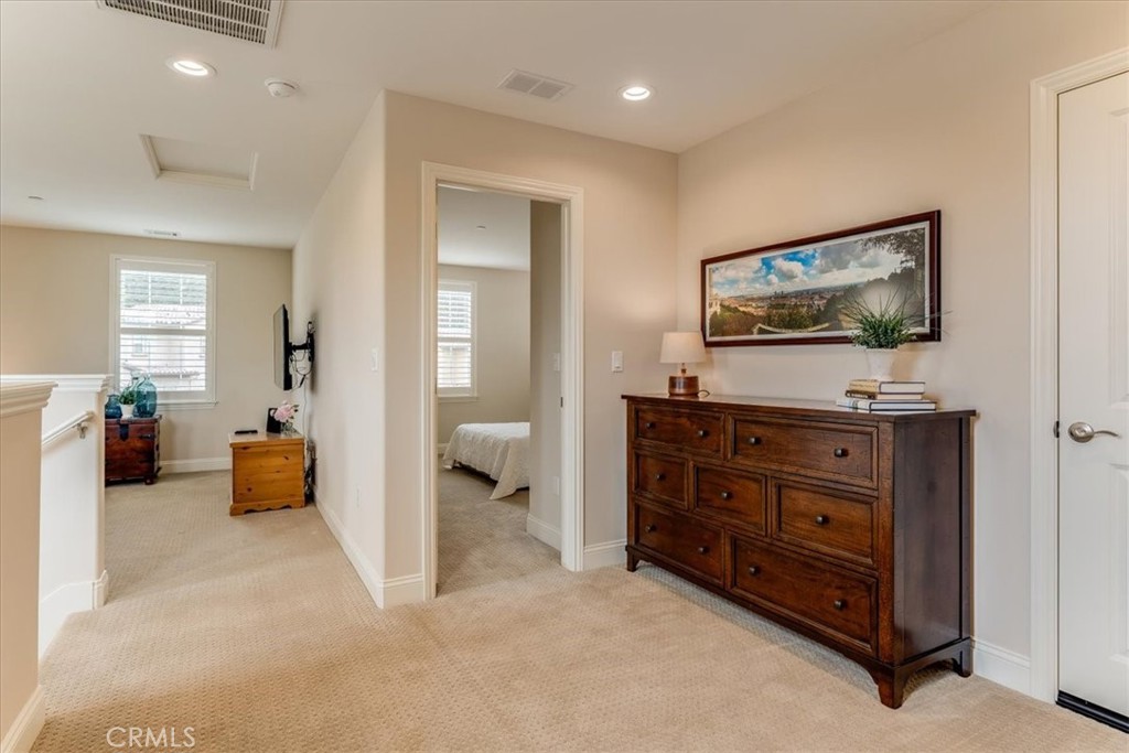 1176 Spring Azure Way Nipomo, CA 93444 - Photo 27 of 40 Landing Area