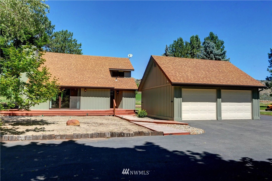 77 B North Malott Road Malott, WA 98840 - Photo 1 of 40 Gallery Image 1