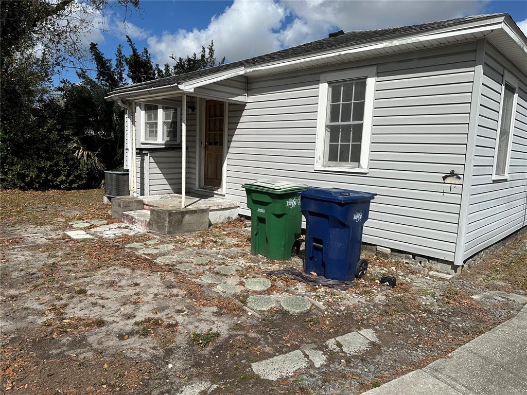 3616 West Azeele Street Tampa, FL 33609 - Photo 6 of 9