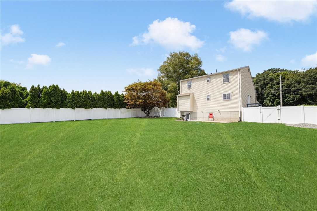 50 Sycamore Drive Cranston, RI 02921 - Photo 21 of 22