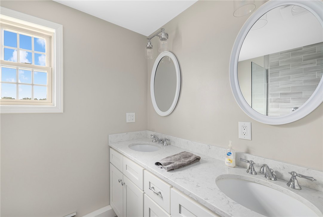 50 Sycamore Drive Cranston, RI 02921 - Photo 9 of 22