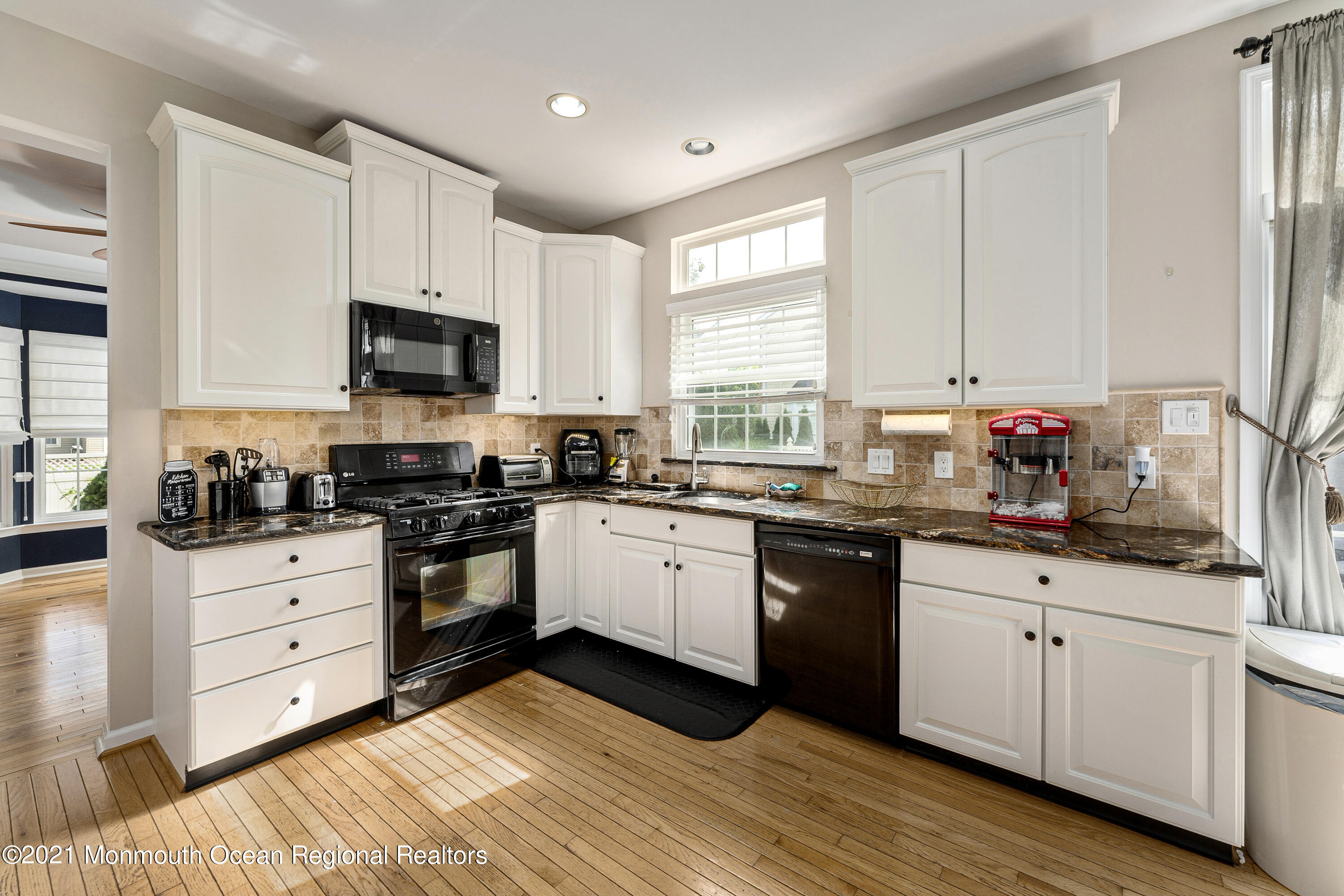 11 Tupelo Road Bayville, NJ 08721 - Photo 14 of 67 Kit2