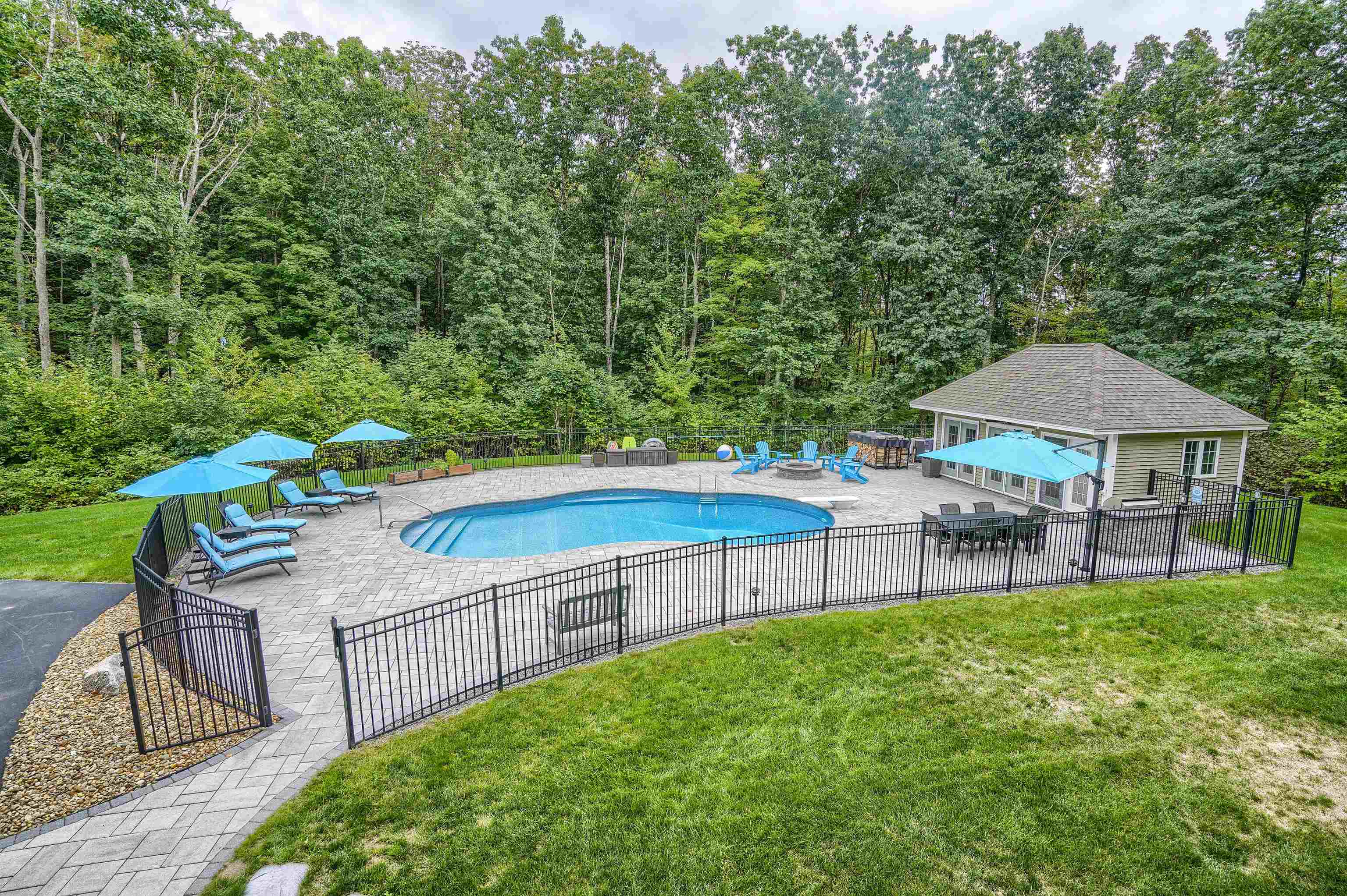 63 Northland Road, Unit 810 Windham, NH 03087 - Photo 38 of 40