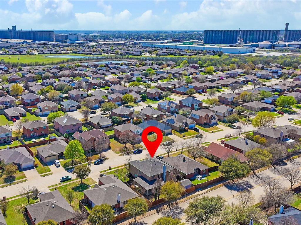 720 Pheasant Road Saginaw, TX 76131 - Photo 37 of 40 view of a city