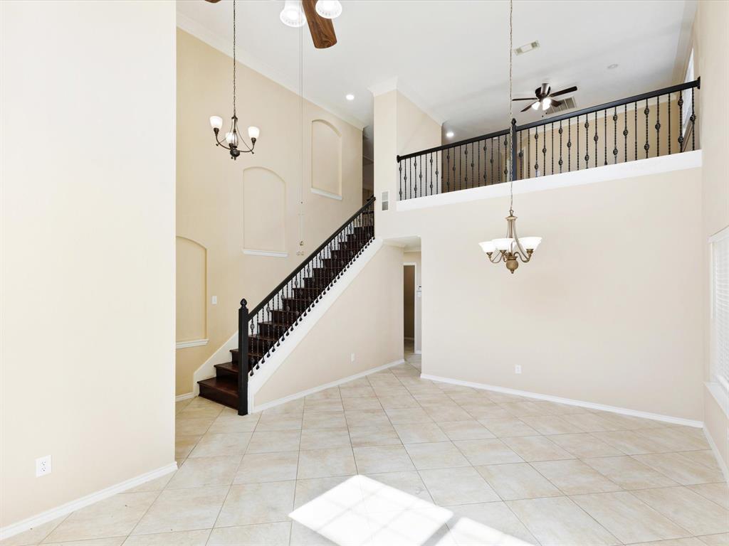 720 Pheasant Road Saginaw, TX 76131 - Photo 8 of 40 a view of entryway and hall