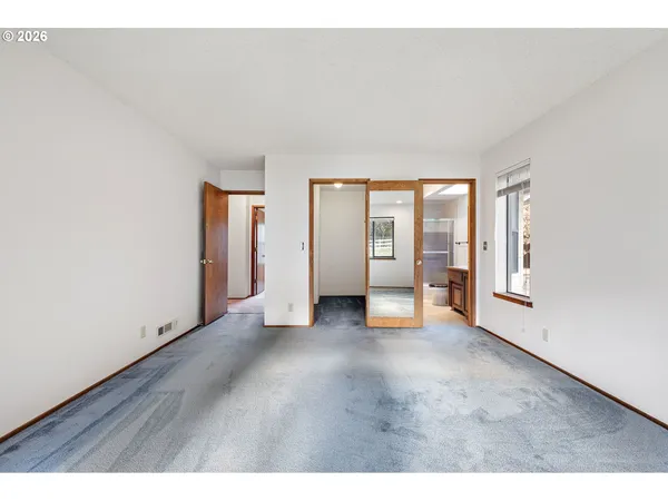 $795,000 | 35982 Shoreview Drive, Dorena, OR 97434