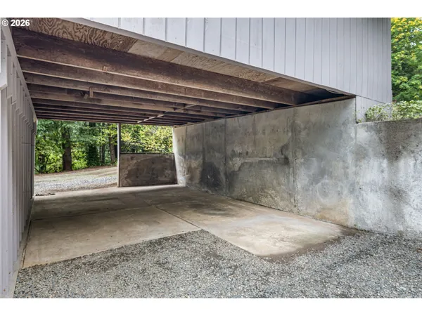 $795,000 | 35982 Shoreview Drive, Dorena, OR 97434