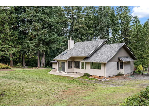 $795,000 | 35982 Shoreview Drive, Dorena, OR 97434