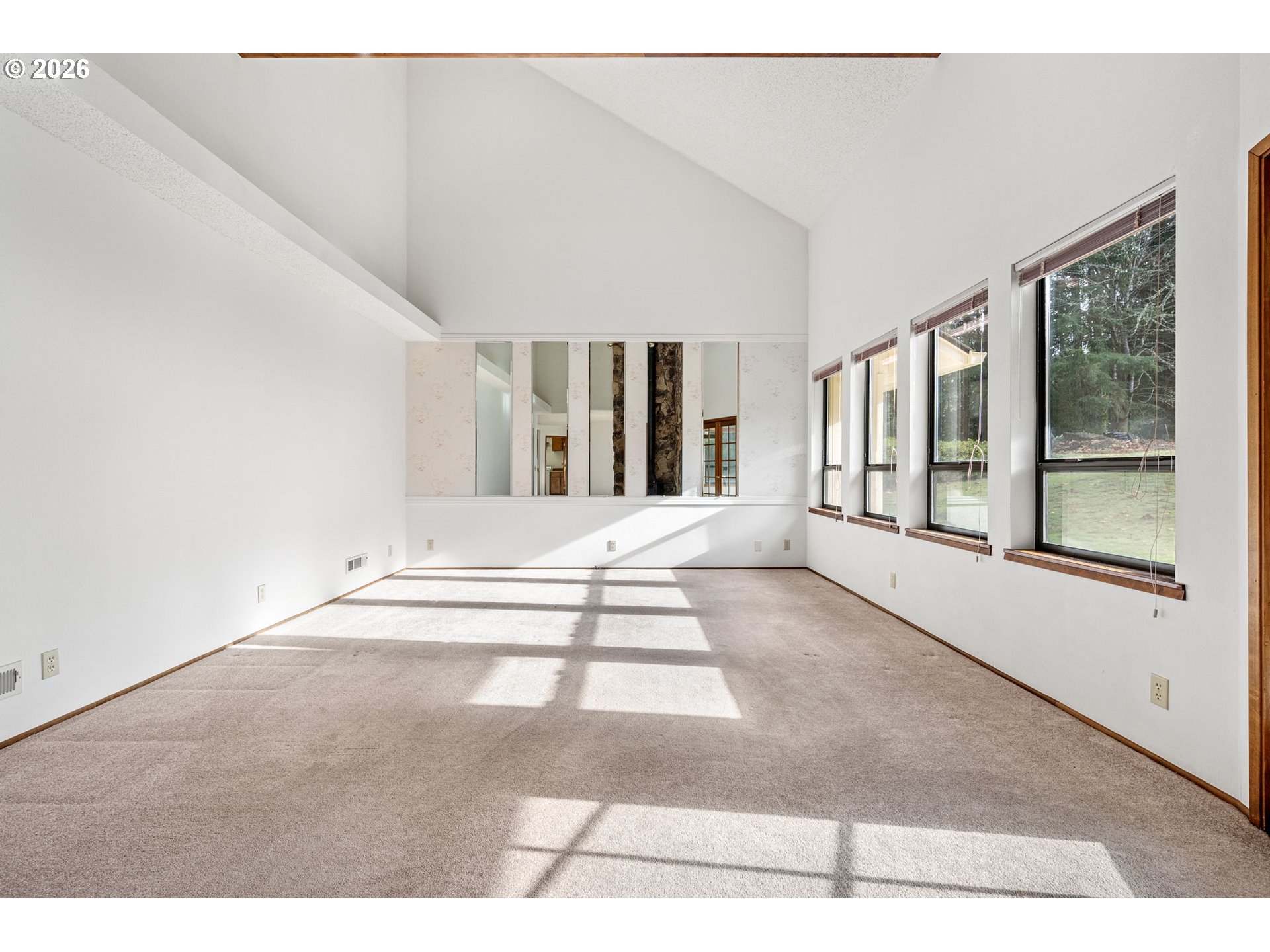 35982 Shoreview Drive Dorena, OR 97434 - Photo 4 of 46