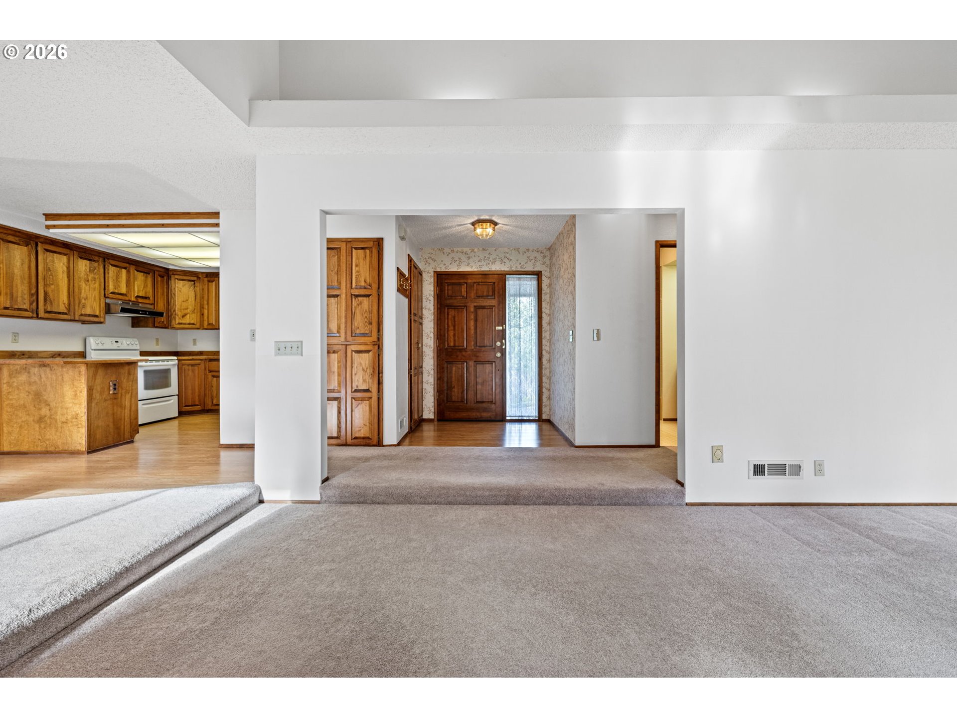 35982 Shoreview Drive Dorena, OR 97434 - Photo 7 of 46