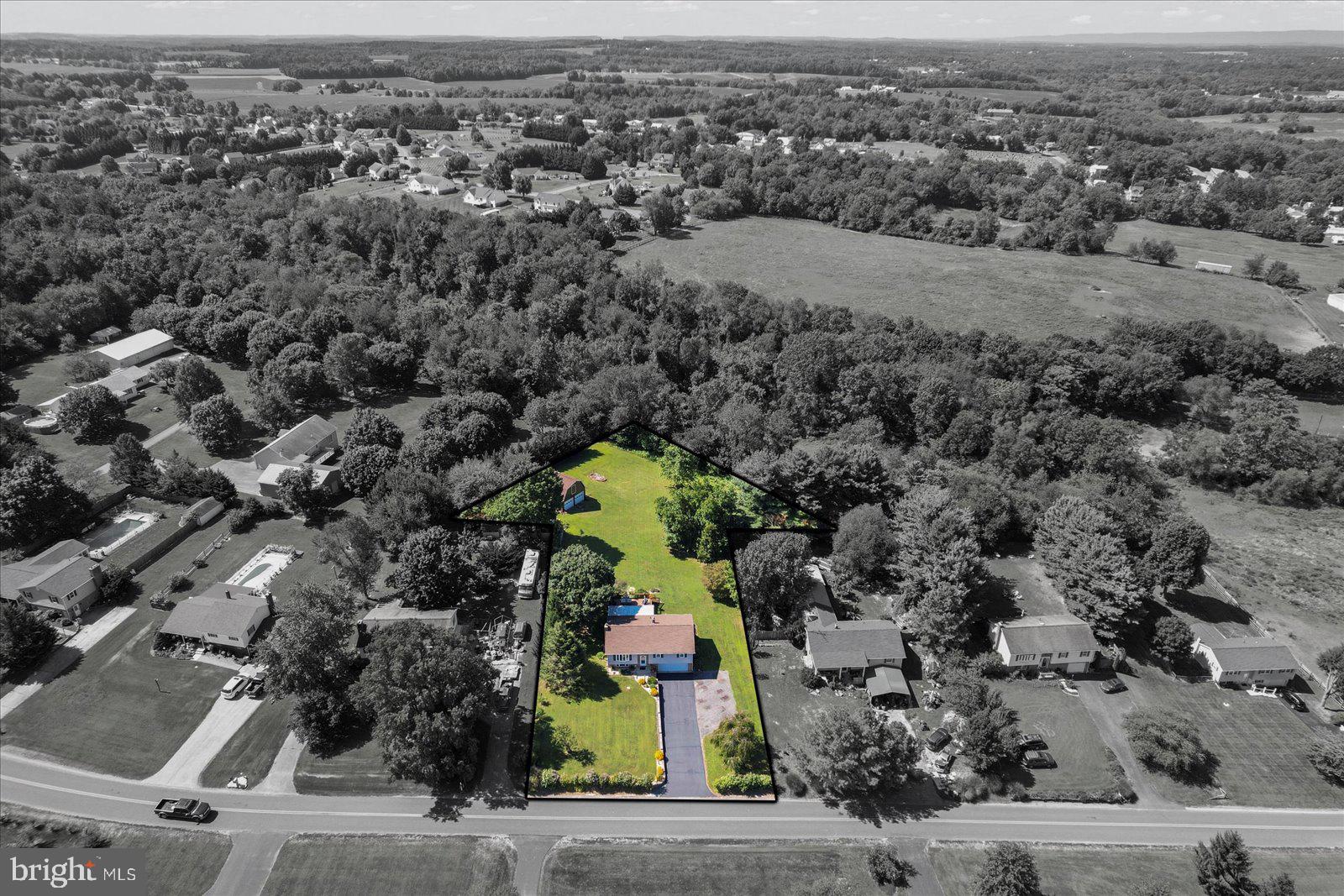 253 Kindig Road Littlestown, PA 17340 - Photo 38 of 41 Spacious lot with serene surroundings.