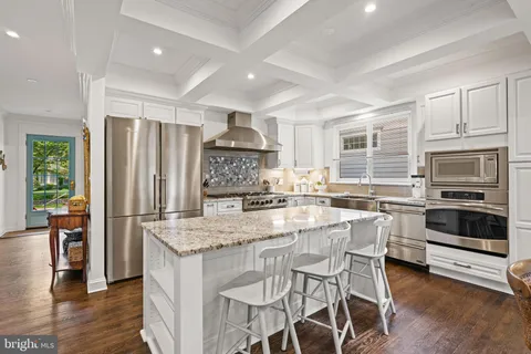 $2,695,000 | 3916 Blackthorn Street, Chevy Chase, MD 20815
