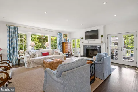$2,695,000 | 3916 Blackthorn Street, Chevy Chase, MD 20815