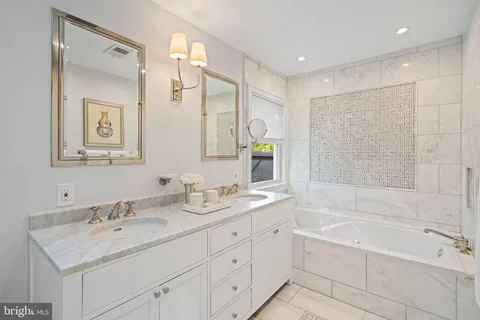 $2,695,000 | 3916 Blackthorn Street, Chevy Chase, MD 20815