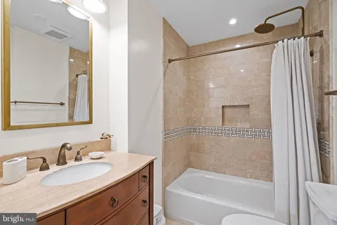 $2,695,000 | 3916 Blackthorn Street, Chevy Chase, MD 20815