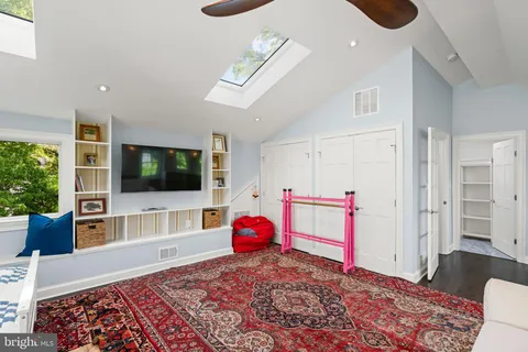 $2,695,000 | 3916 Blackthorn Street, Chevy Chase, MD 20815