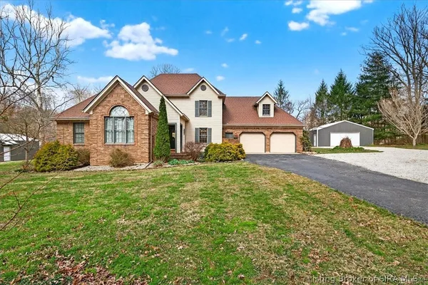 $525,000 | 3415 Whispering Woods Drive Northeast, New Salisbury, IN 47161