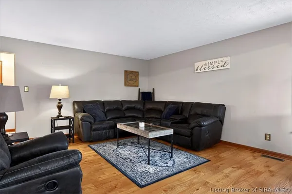 $525,000 | 3415 Whispering Woods Drive Northeast, New Salisbury, IN 47161