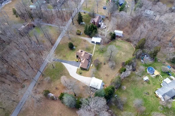 $525,000 | 3415 Whispering Woods Drive Northeast, New Salisbury, IN 47161