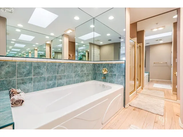 $1,095,000 | 361 South Promenade, Unit 502, Seaside, OR 97138