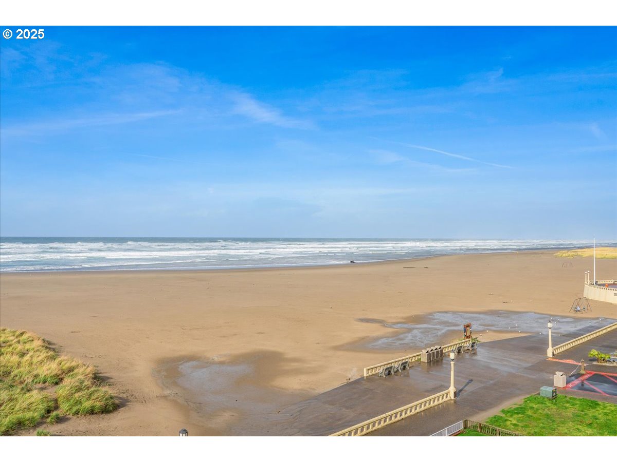 361 South Promenade, Unit 502 Seaside, OR 97138 - Photo 5 of 46 a view of an ocean and beach