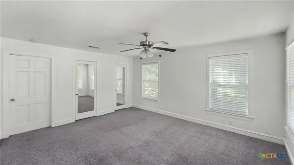 $1,425 | 820 North 5th Street, Temple, TX 76501