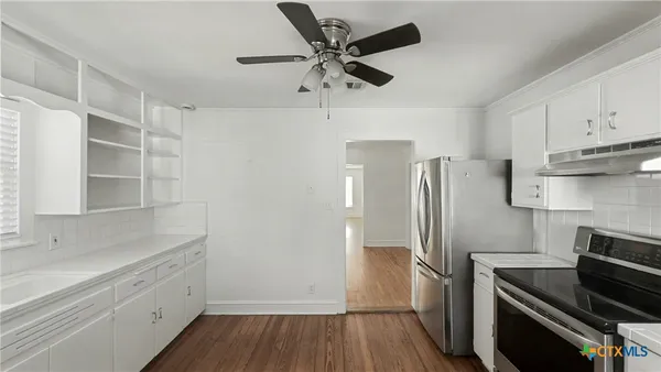 $1,425 | 820 North 5th Street, Temple, TX 76501