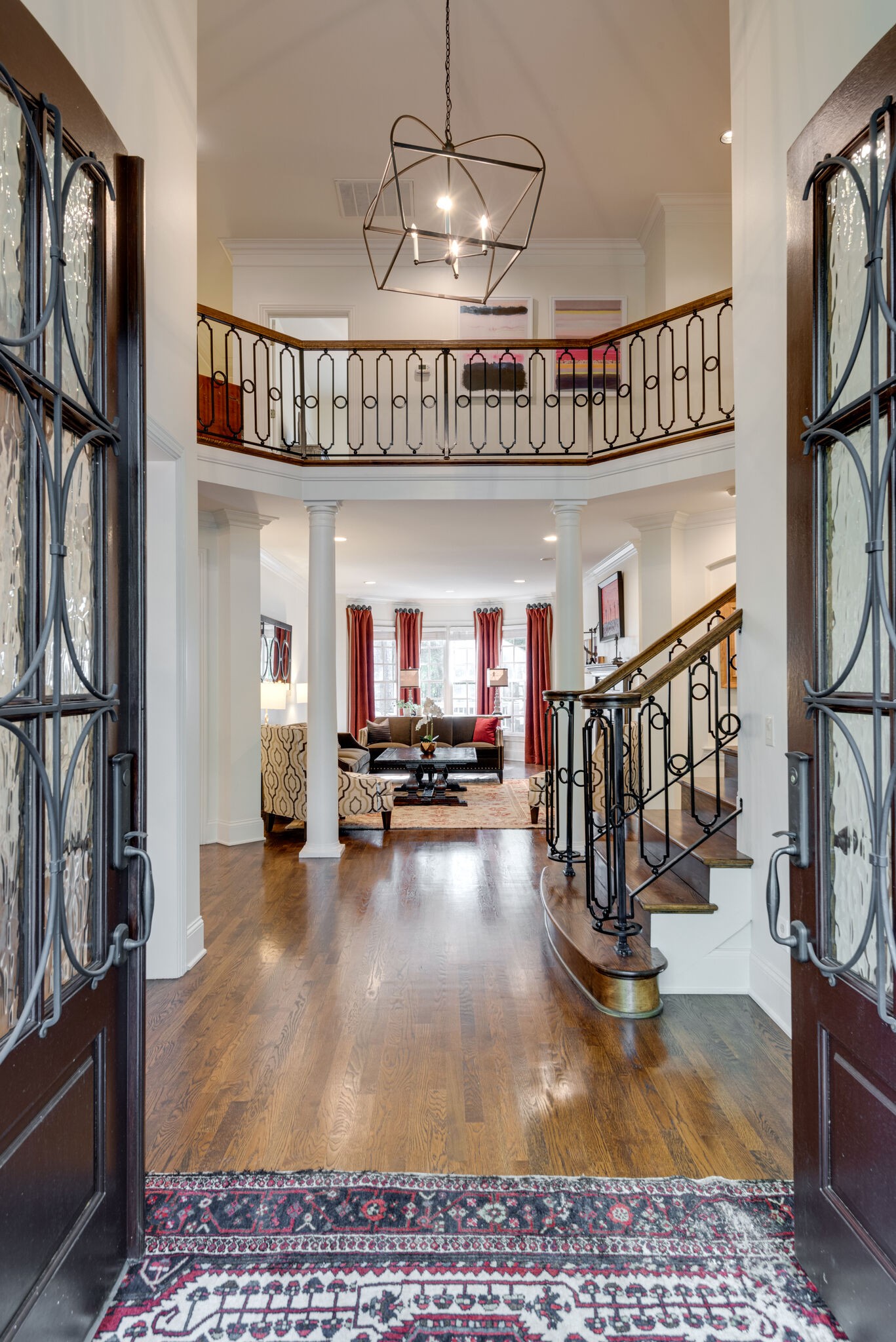 1432 Willowbrooke Circle Franklin, TN 37069 - Photo 3 of 41 a view of entryway wih livingroom and hall