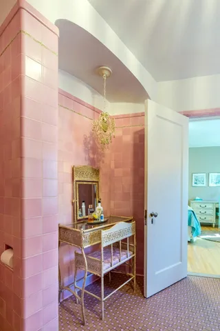 $2,400,000 | 661 Market Street, Winona, MN 55987