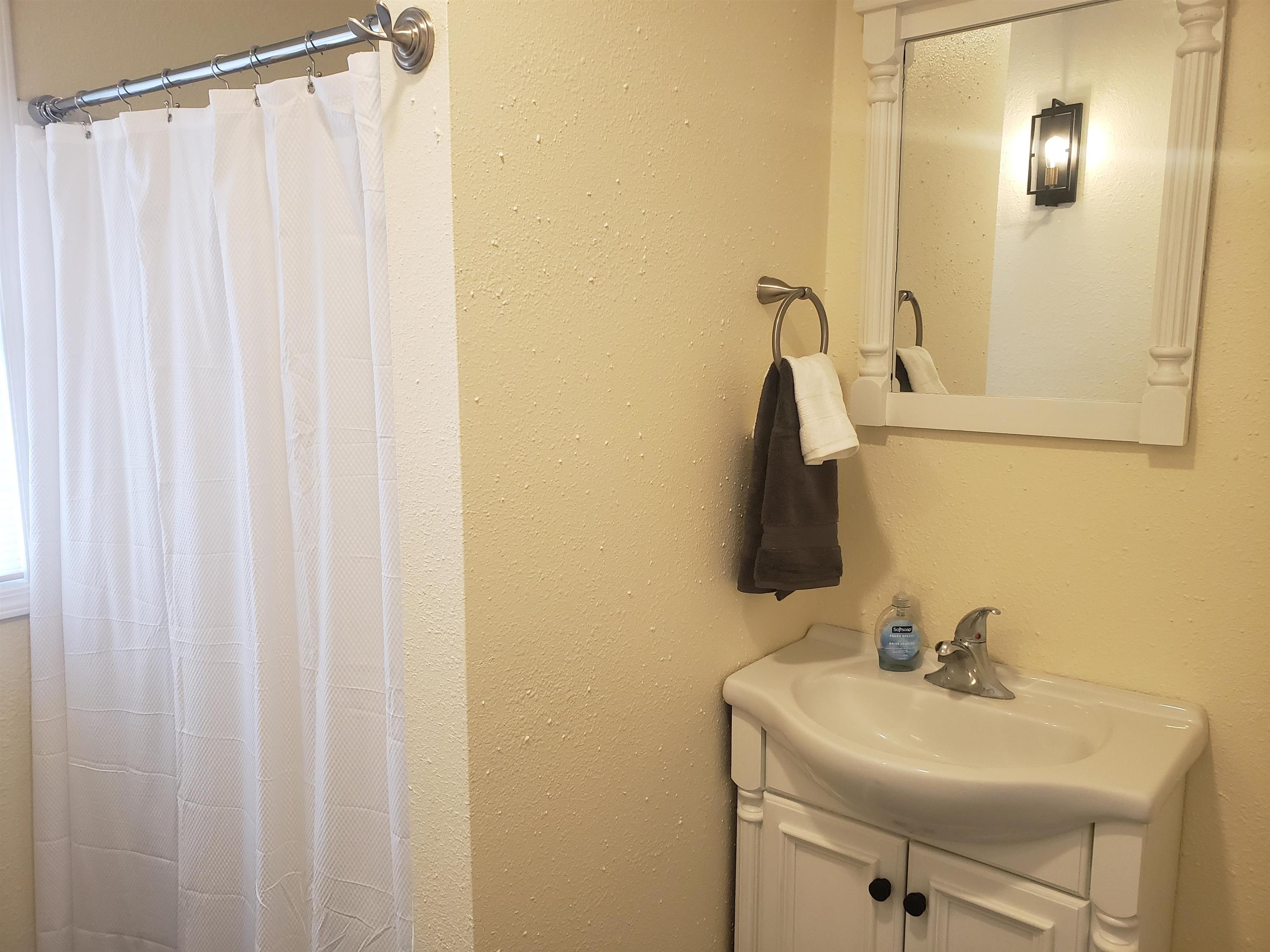 26 Craig Avenue Madison, WI 53705 - Photo 19 of 24