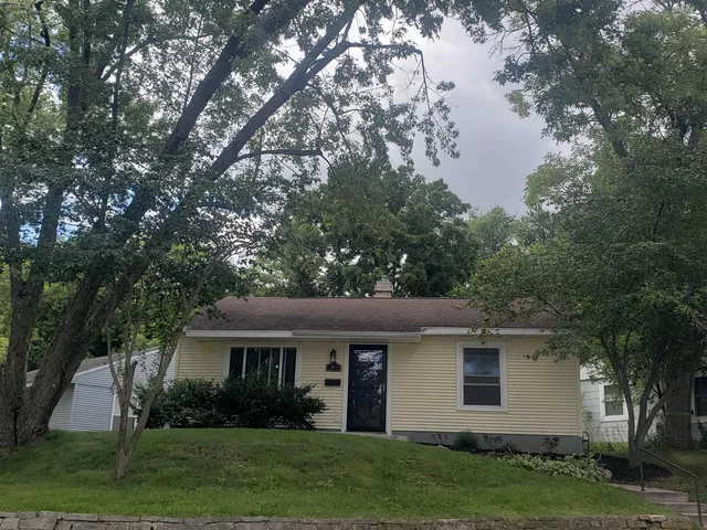 $220,000 | 26 Craig Avenue, Madison, WI 53705