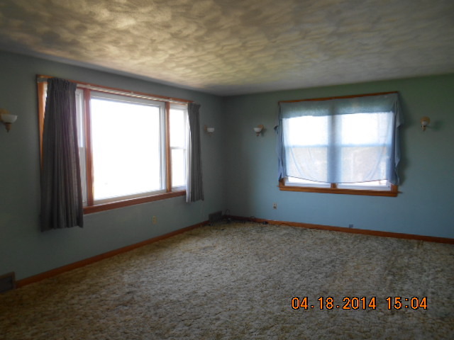 1012 North 16th Road Tonica, IL 61370 - Photo 3 of 8