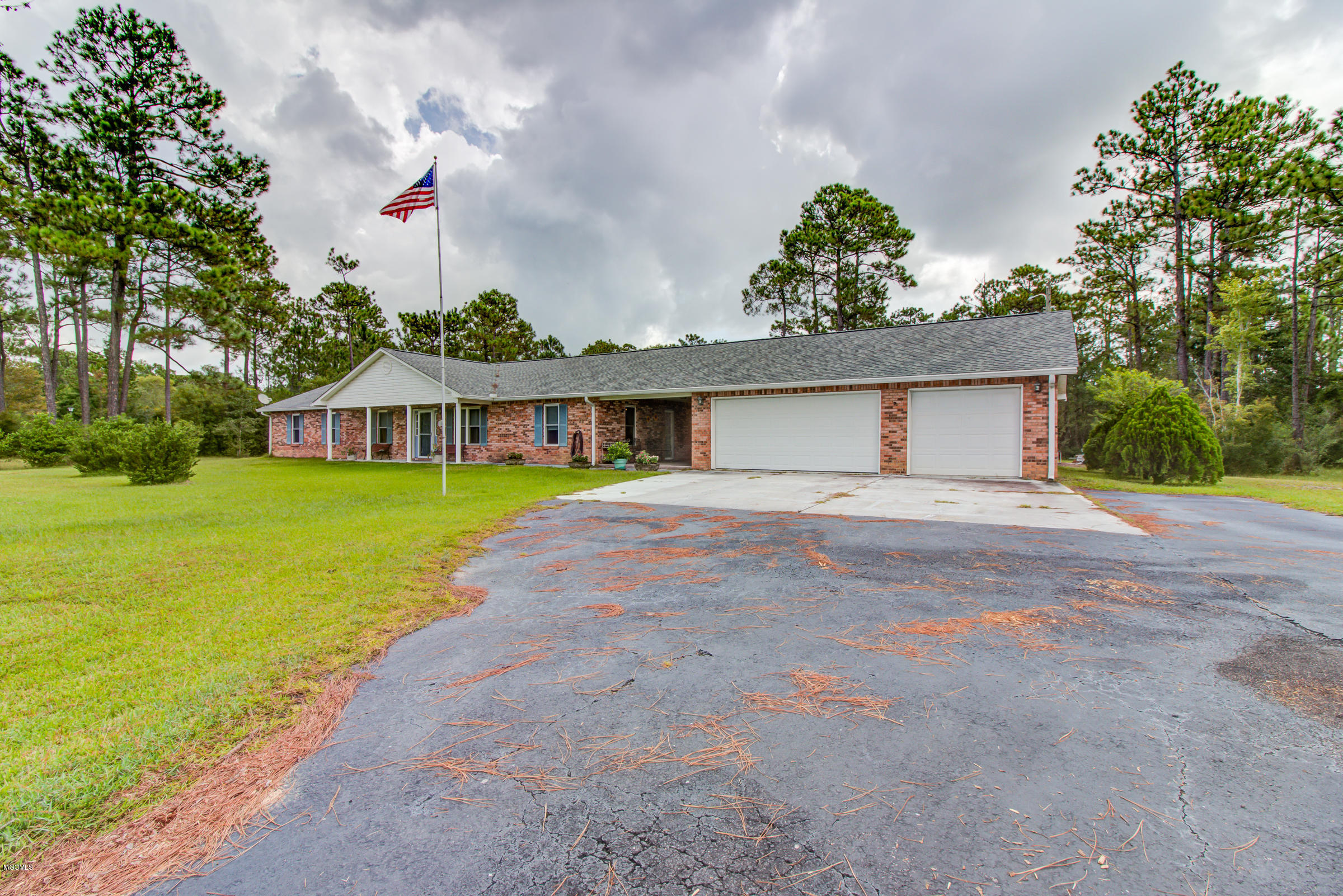 6540 Red Creek Road Long Beach, MS 39560 - Photo 2 of 55 IMG_6320_1_2_3_4