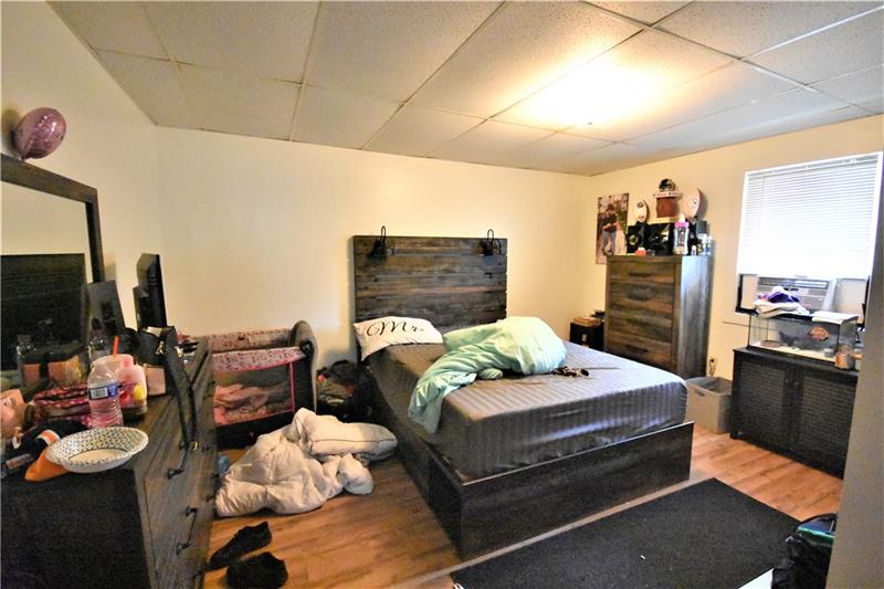 483 New York Avenue Rochester, PA 15074 - Photo 4 of 13 Gallery Image 4