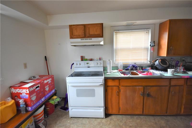 483 New York Avenue Rochester, PA 15074 - Photo 5 of 13 Gallery Image 5