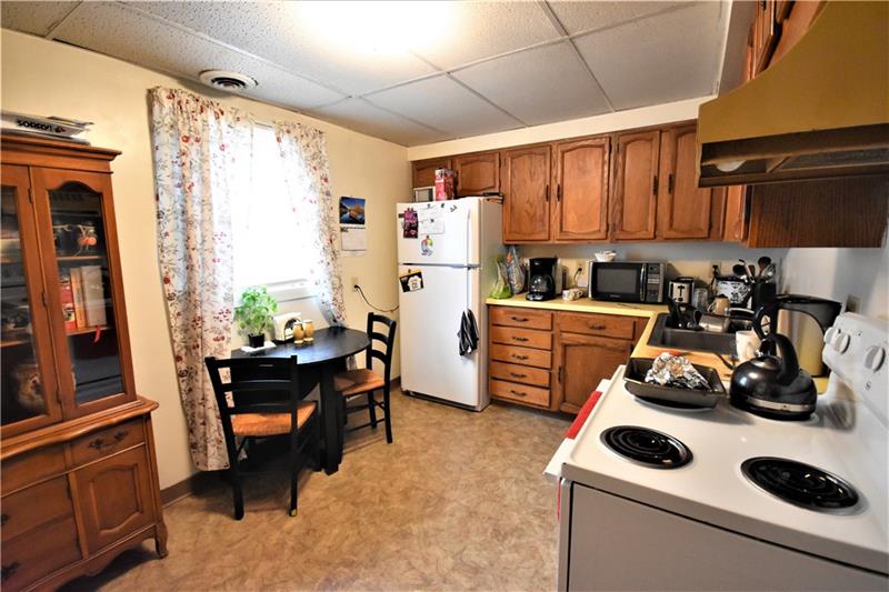 483 New York Avenue Rochester, PA 15074 - Photo 8 of 13 Gallery Image 8