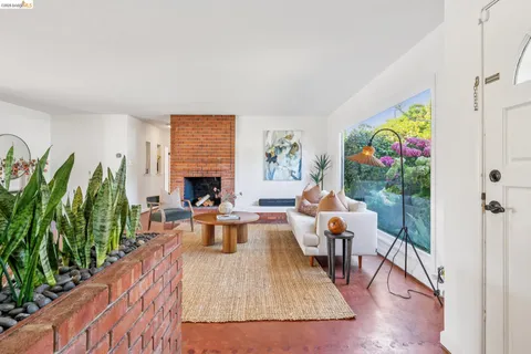 $1,495,000 | 201 Warwick Avenue, San Leandro, CA 94577