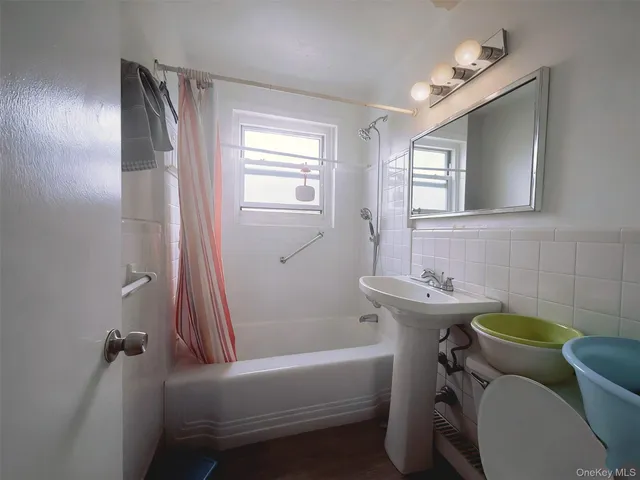 $415,000 | 152-23 Jewel Avenue, Unit 171B | Kew Gardens Hills