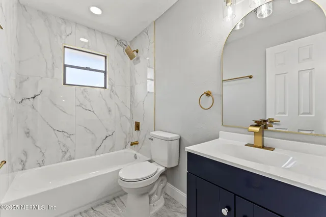 $434,000 | 804 Lightwood Court, Orange Park, FL 32065