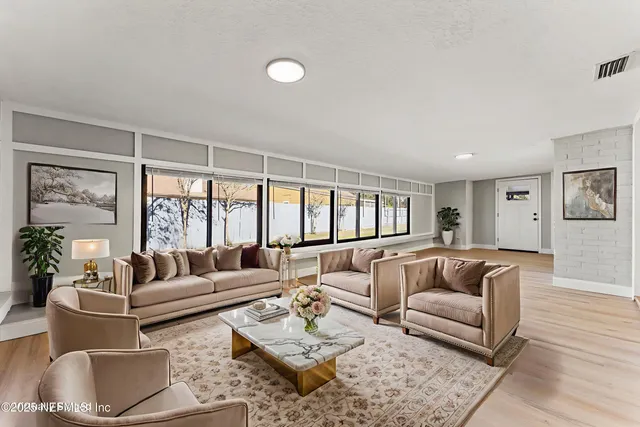 $434,000 | 804 Lightwood Court, Orange Park, FL 32065