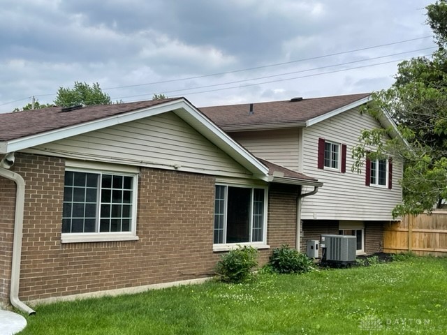 300 Village Square Road Centerville, OH 45458 - Photo 2 of 26 Back of Home