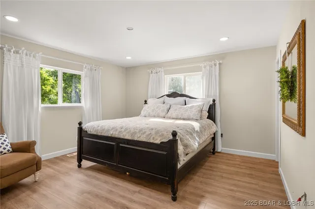 $399,900 | 463 Lindsay Lane, Camdenton, MO 65020