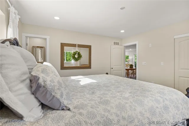 $399,900 | 463 Lindsay Lane, Camdenton, MO 65020