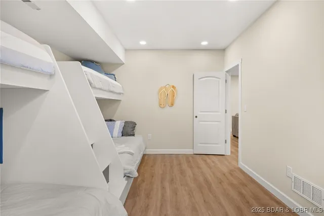 $399,900 | 463 Lindsay Lane, Camdenton, MO 65020