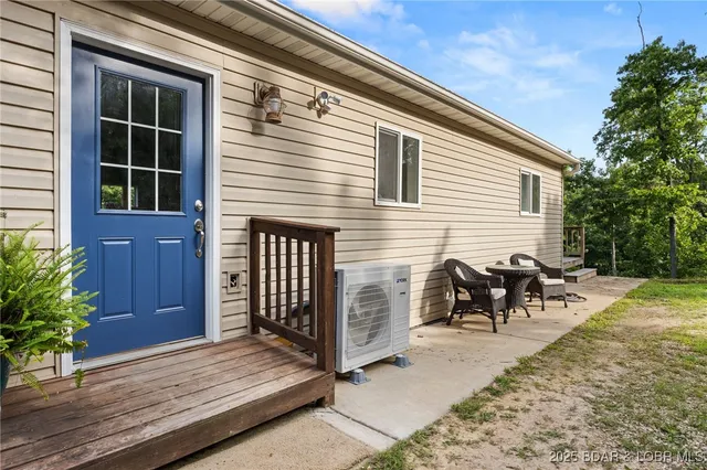 $399,900 | 463 Lindsay Lane, Camdenton, MO 65020